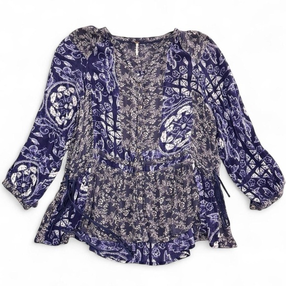 Free People Women's Blue Patterned Boho Dropwaist Tunic Blouse Top Size Medium - Picture 2 of 3